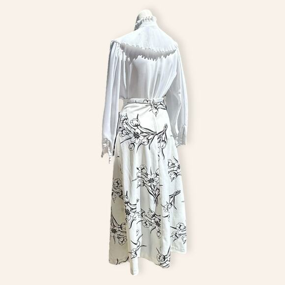 Vintage Black & White Floral A-Line Skirt 70s size 4 - Picture 4 of 4